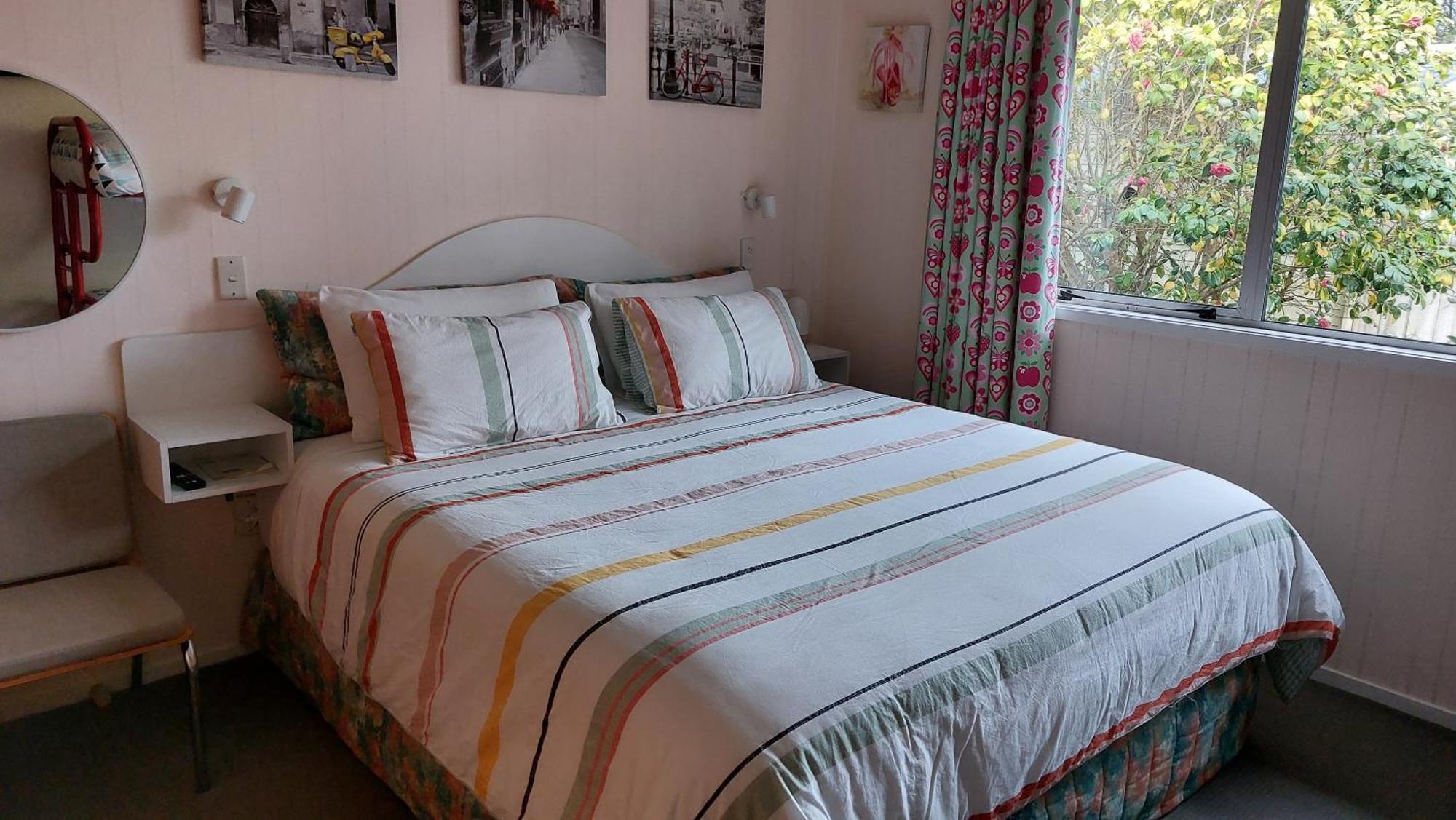 Bed And Breakfast Happy Home Taupo Accommodation 외부 사진