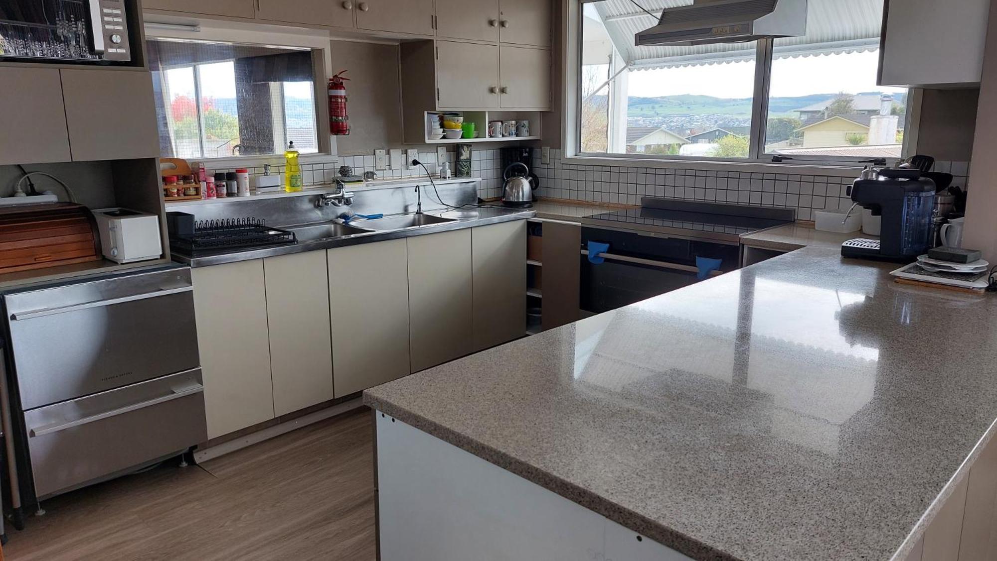 Bed And Breakfast Happy Home Taupo Accommodation 외부 사진