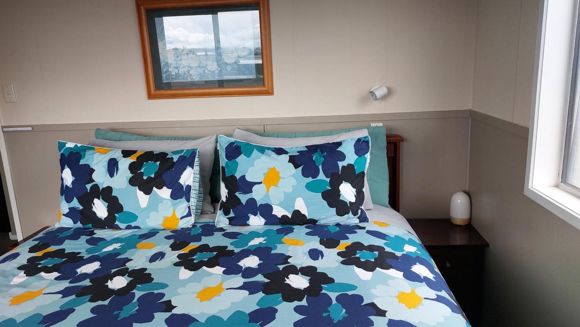 Bed And Breakfast Happy Home Taupo Accommodation 외부 사진