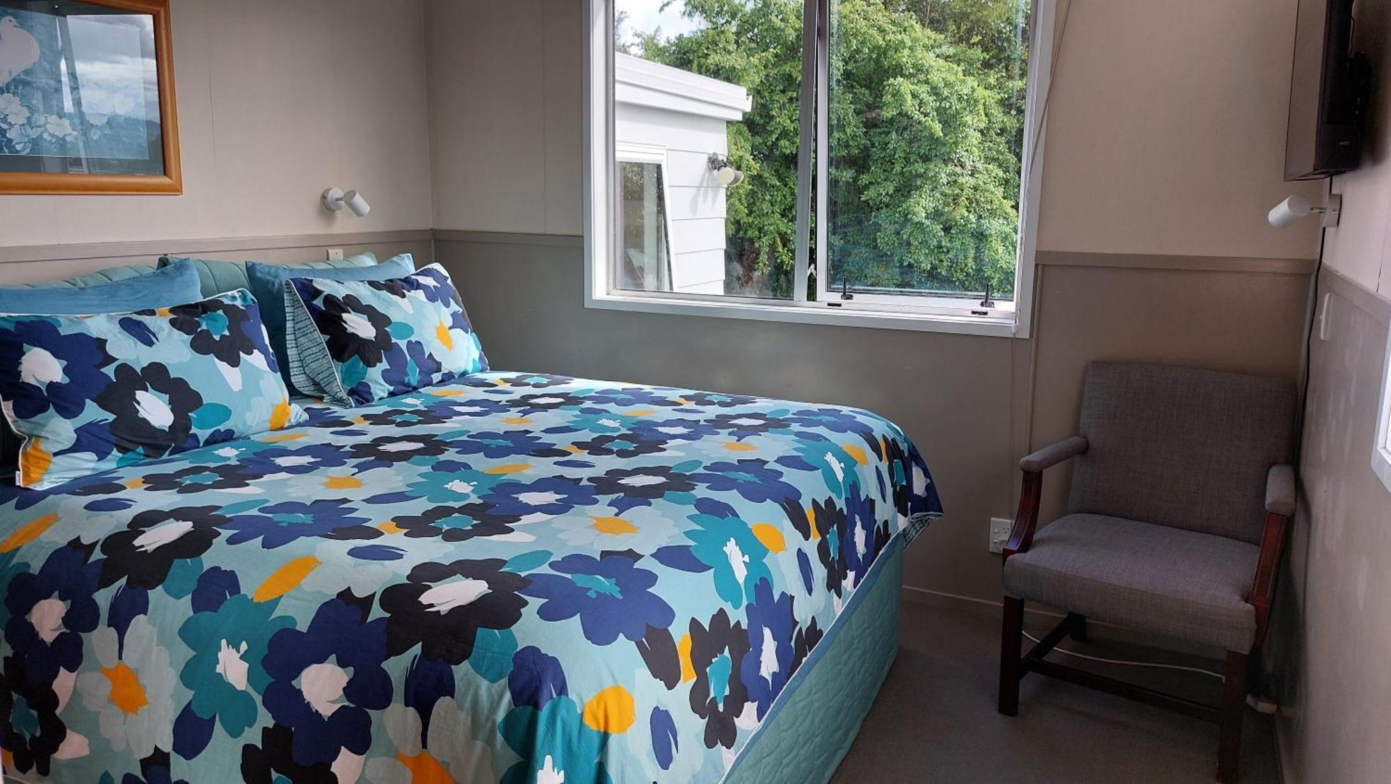 Bed And Breakfast Happy Home Taupo Accommodation 외부 사진
