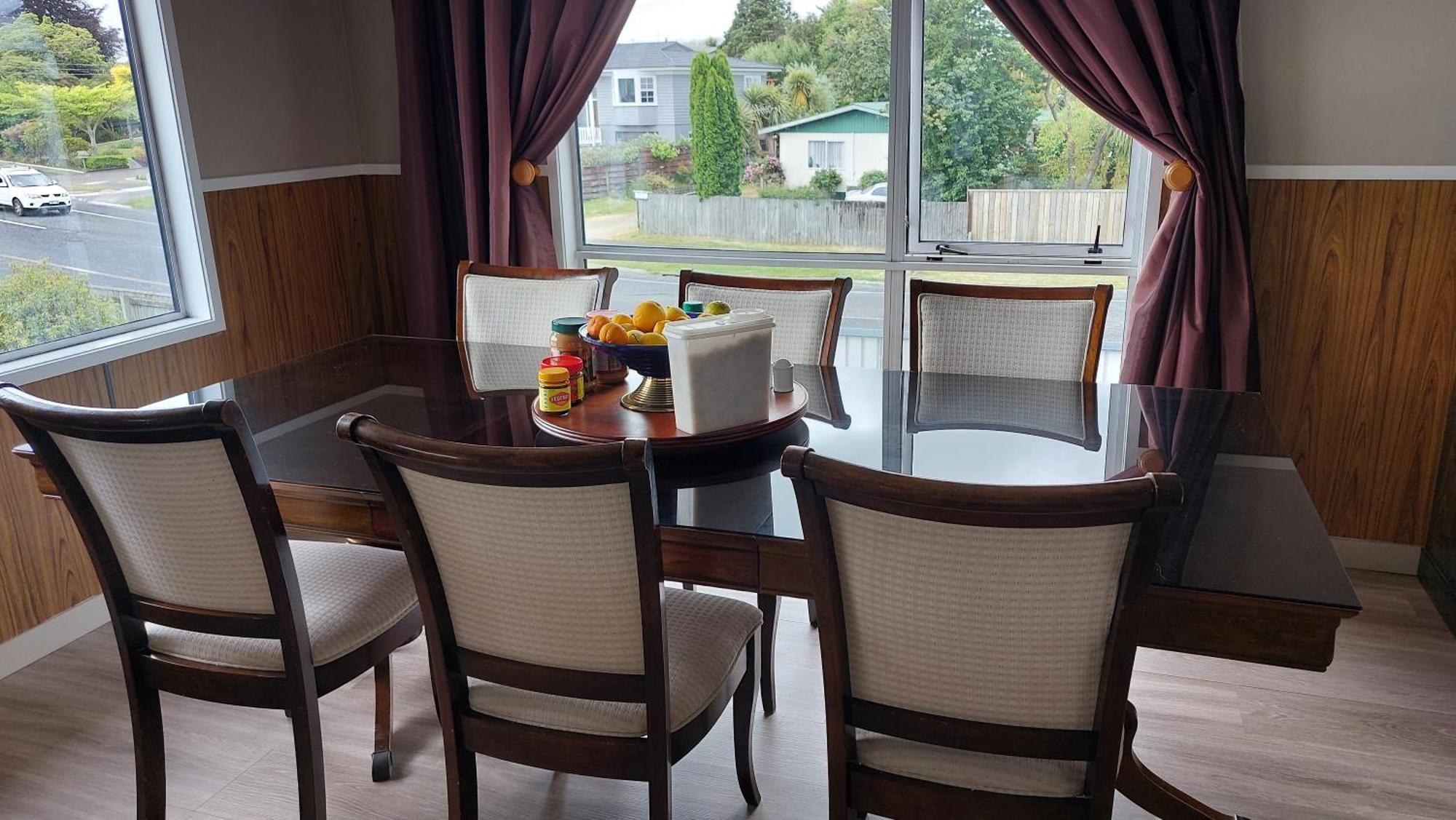 Bed And Breakfast Happy Home Taupo Accommodation 외부 사진