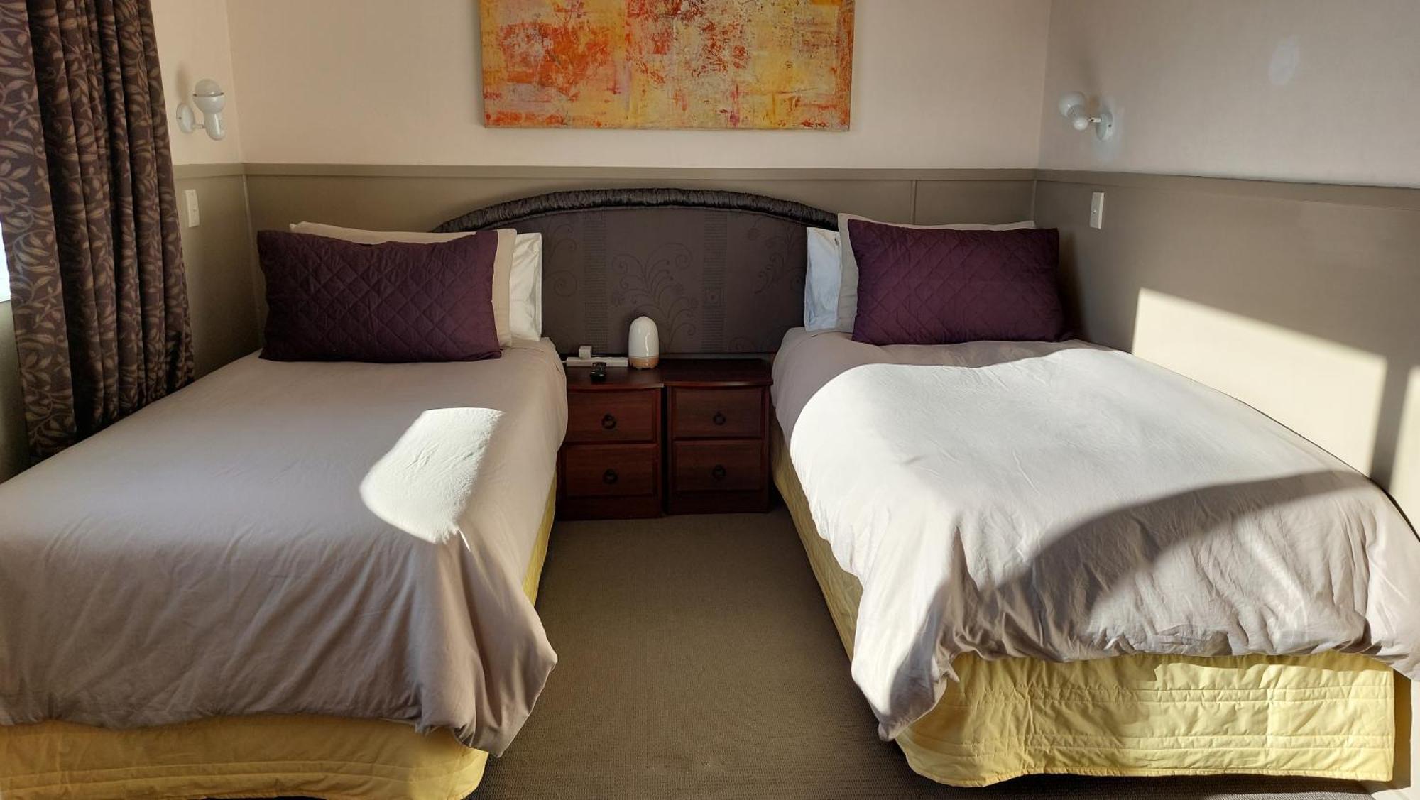 Bed And Breakfast Happy Home Taupo Accommodation 외부 사진