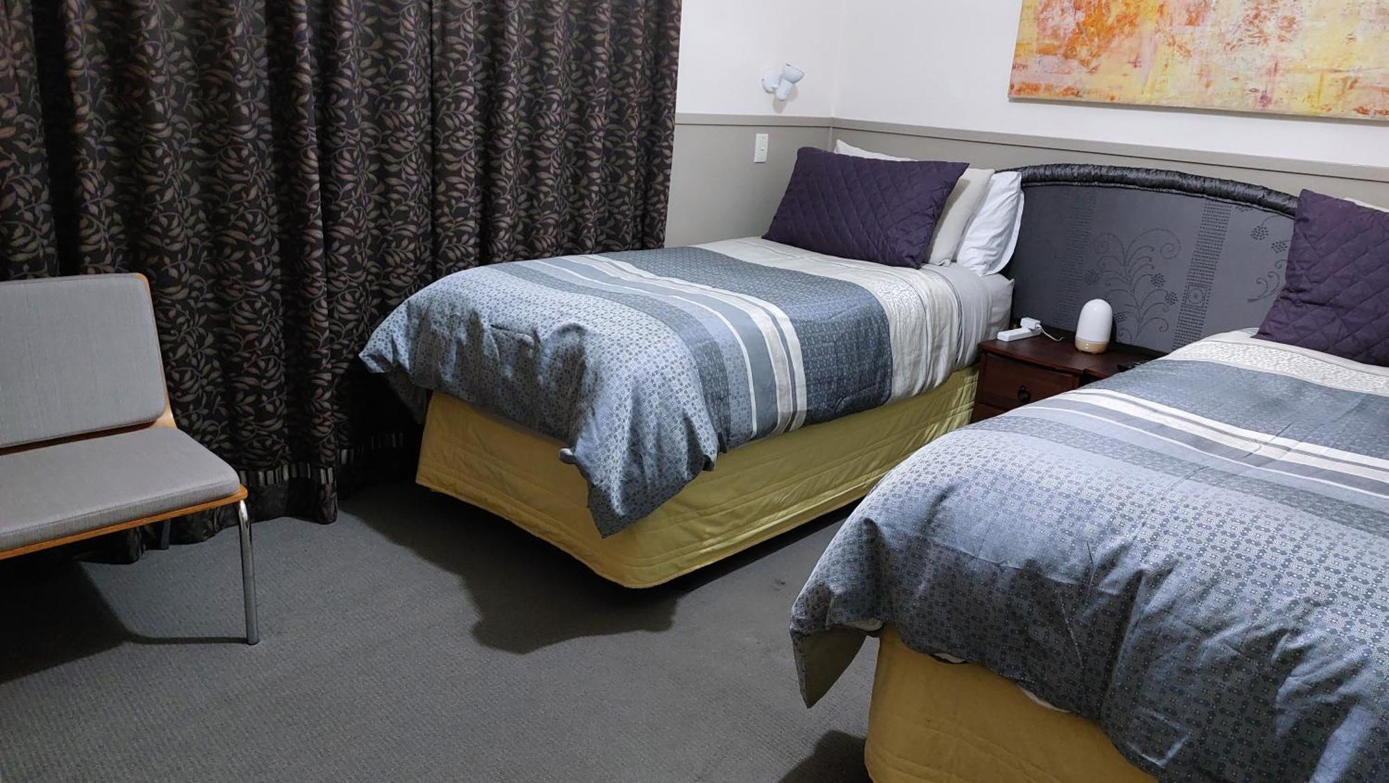 Bed And Breakfast Happy Home Taupo Accommodation 외부 사진