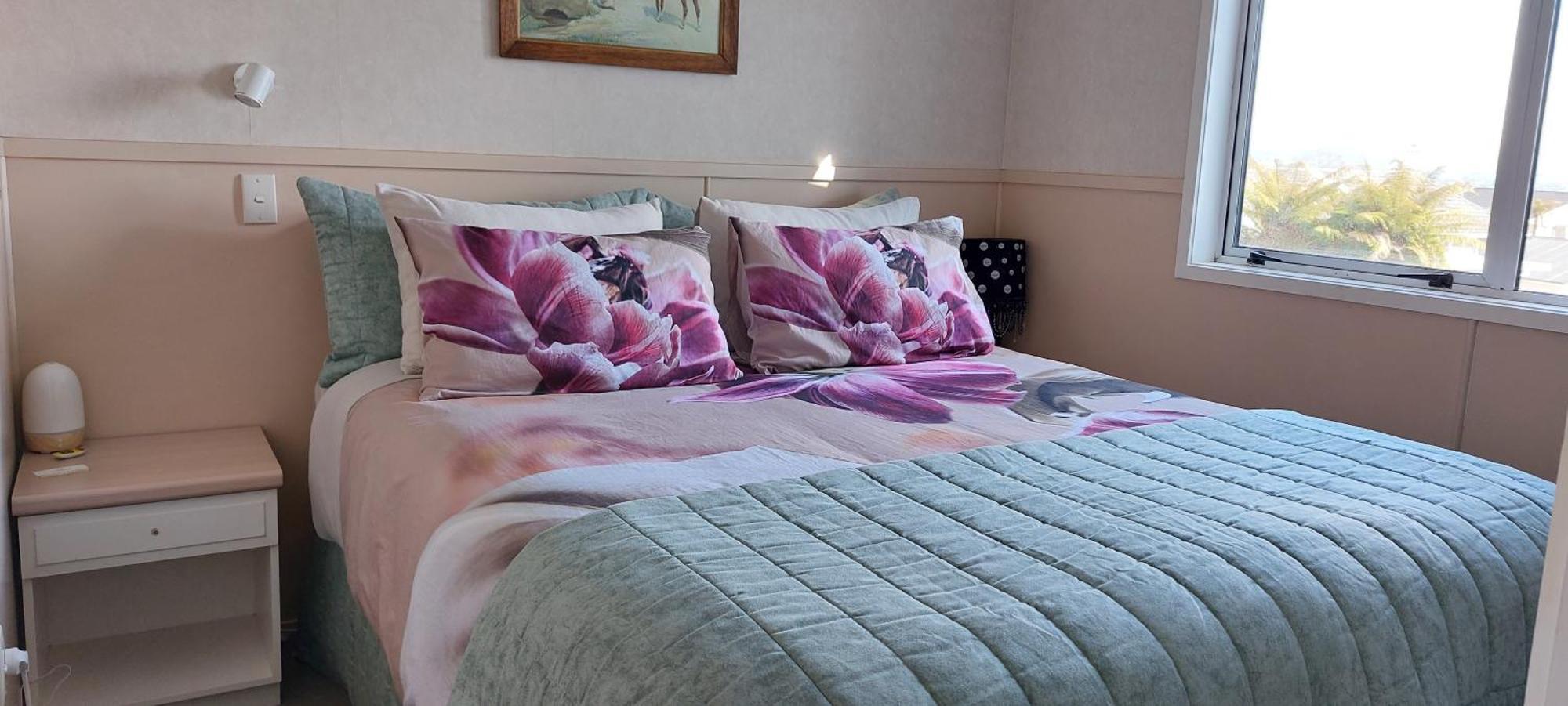 Bed And Breakfast Happy Home Taupo Accommodation 외부 사진