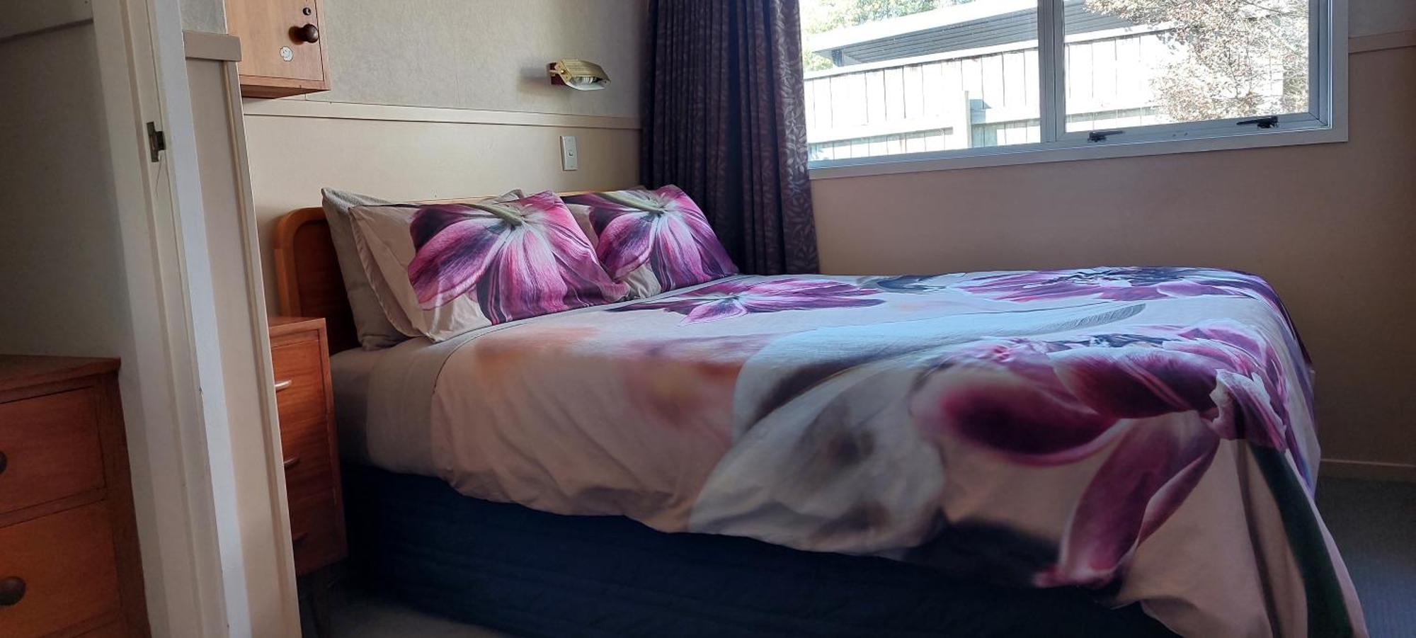 Bed And Breakfast Happy Home Taupo Accommodation 외부 사진